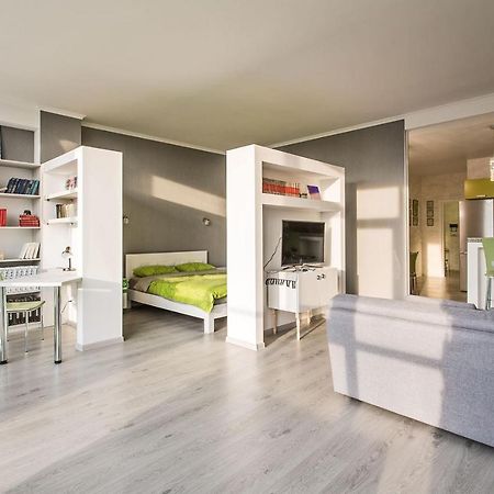 Gagarin Plaza Apartment 70 Square Metres On 12Th Floor Oldenburg Bagian luar foto